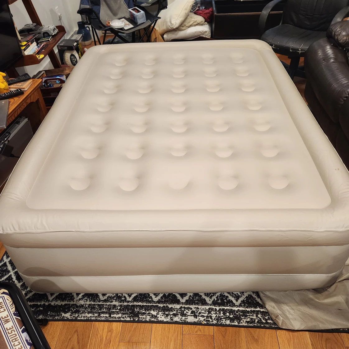 inflatable queen sized mattress - never flat