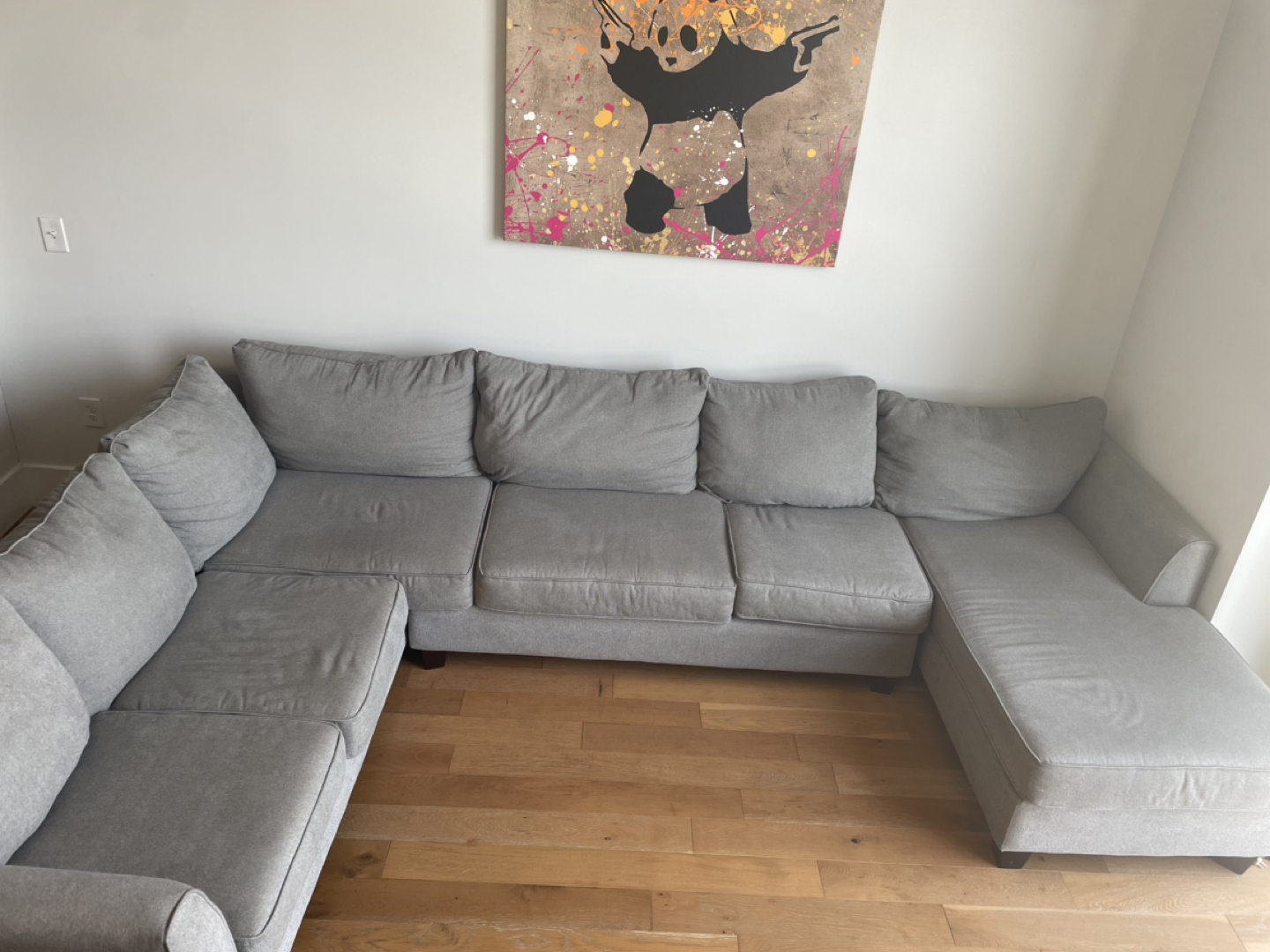Large sectional couch - photo 2