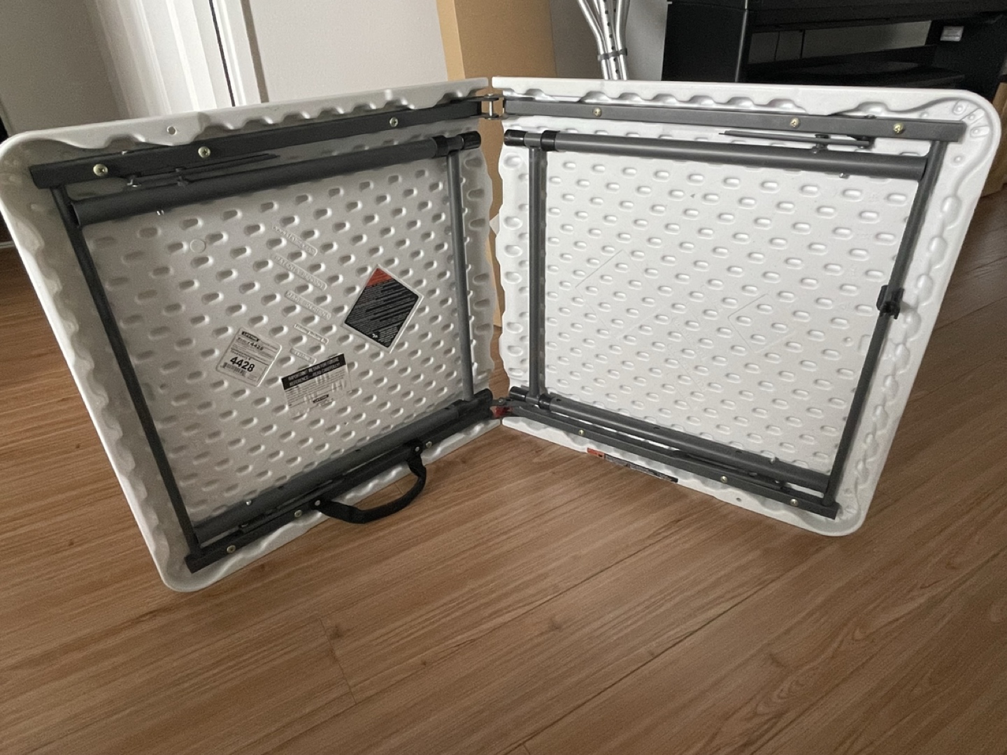 Multipurpose foldable table - photo 2