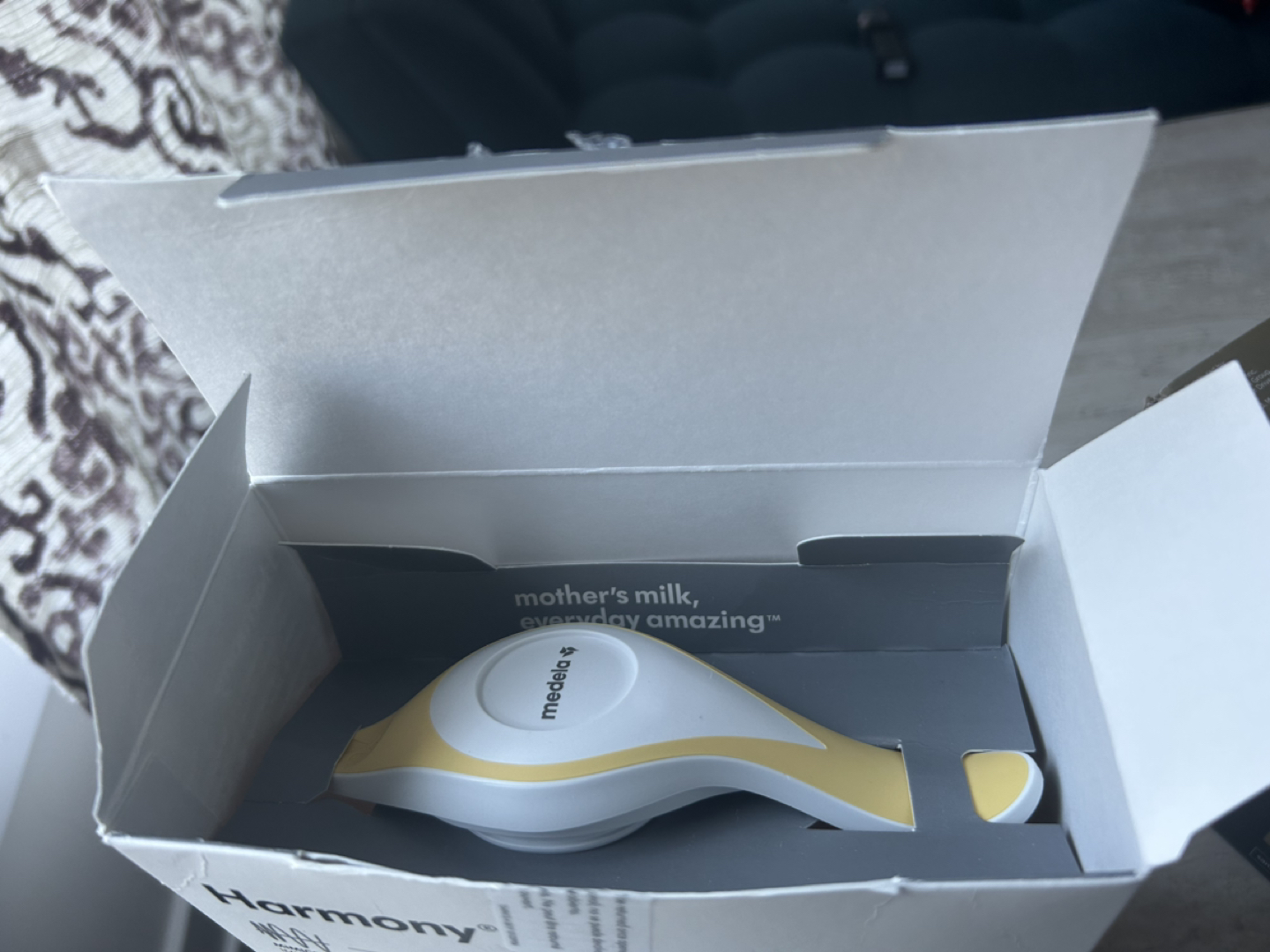 Manual Breast Pump - photo 3