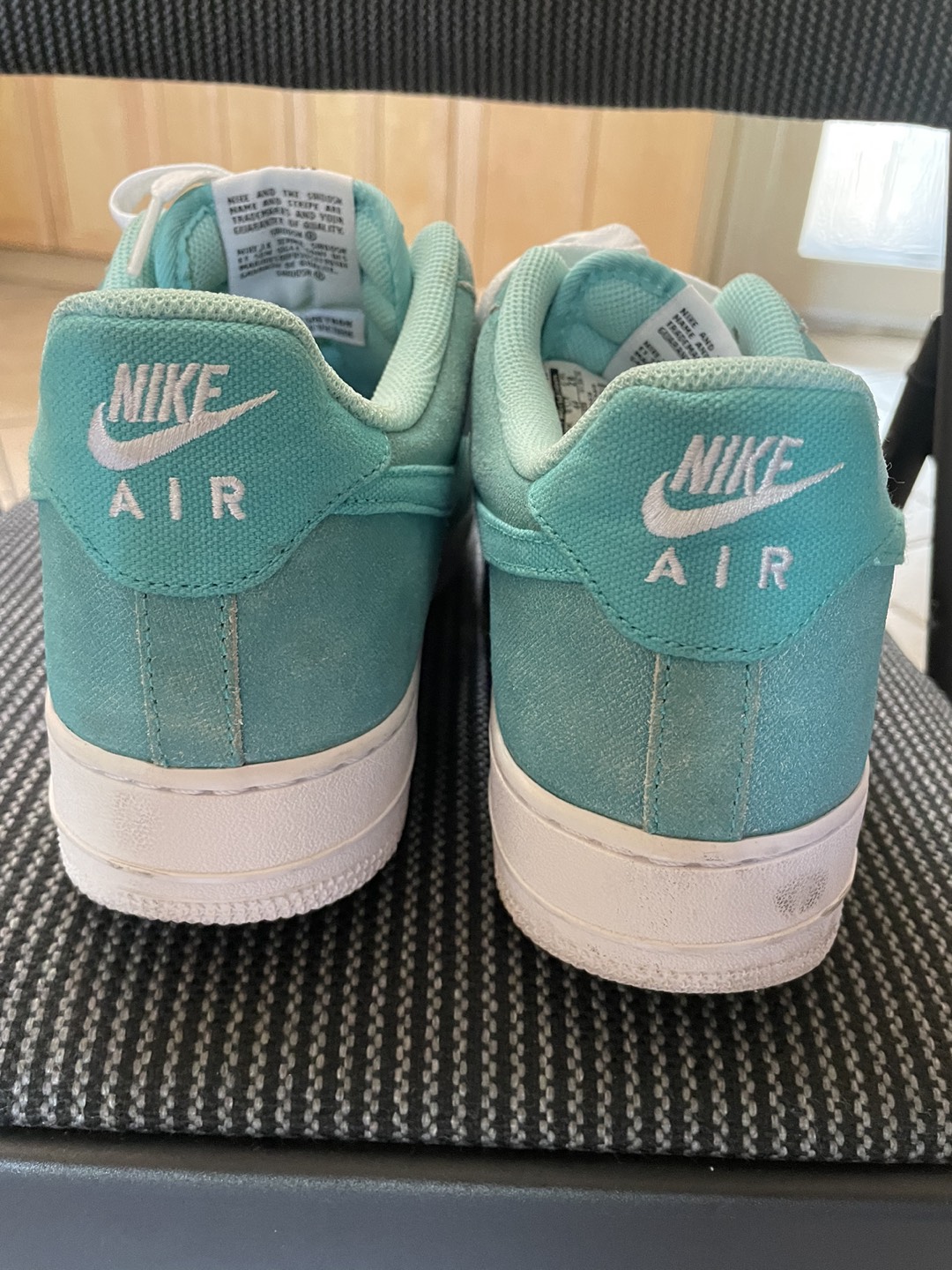 Nike shoes image indicator(2)