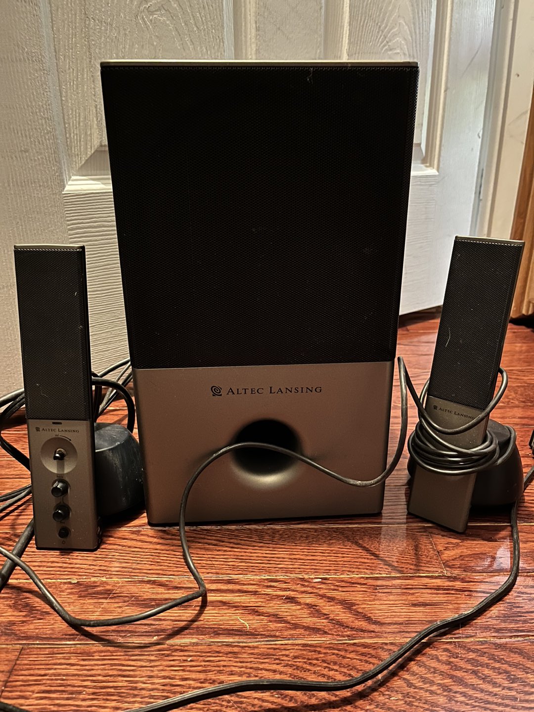 Altec Lansing VS 4121 Computer Speakers 🌱 thumbnail