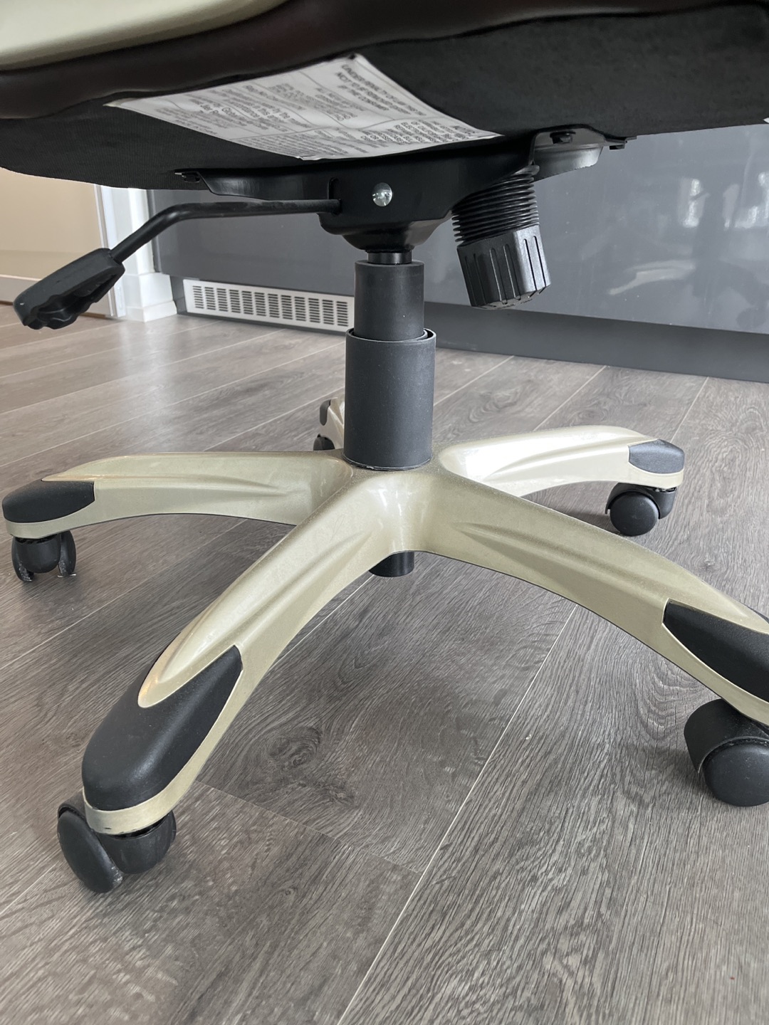 Executive Chair / Office Chair image indicator(4)