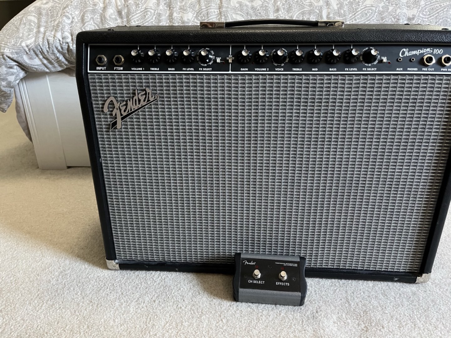 Fender Champion 100 120V  Amplifier - photo 4