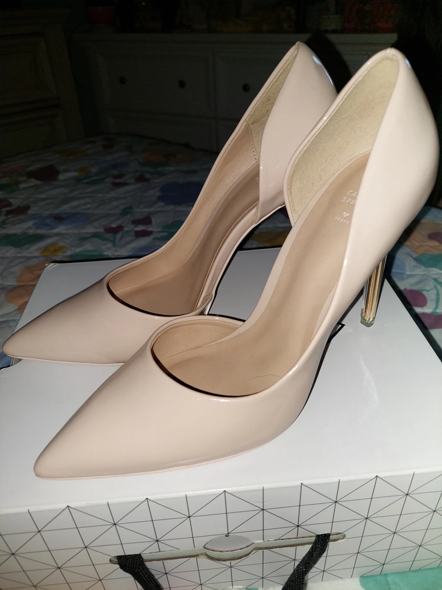Brand New beige patten Steleto thumbnail