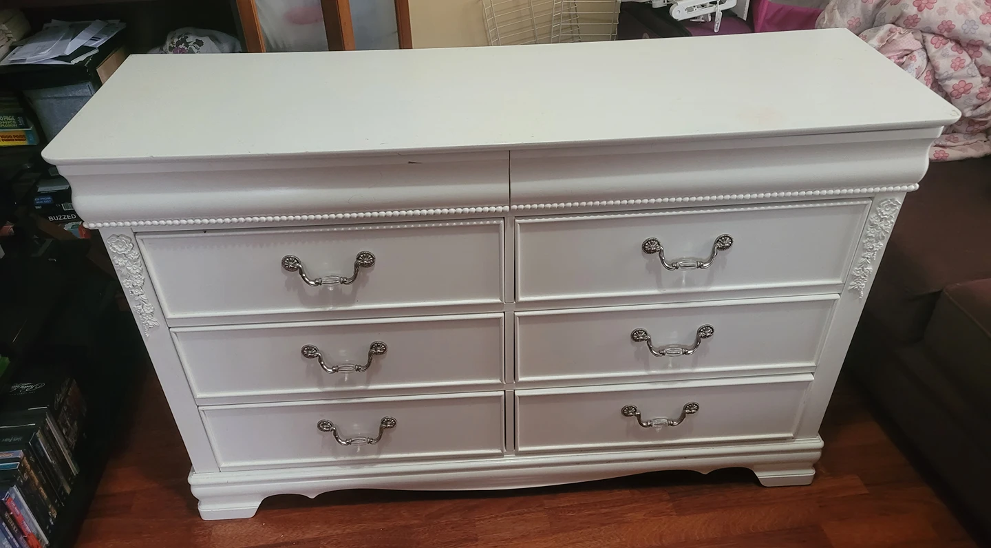 Dresser - photo 2
