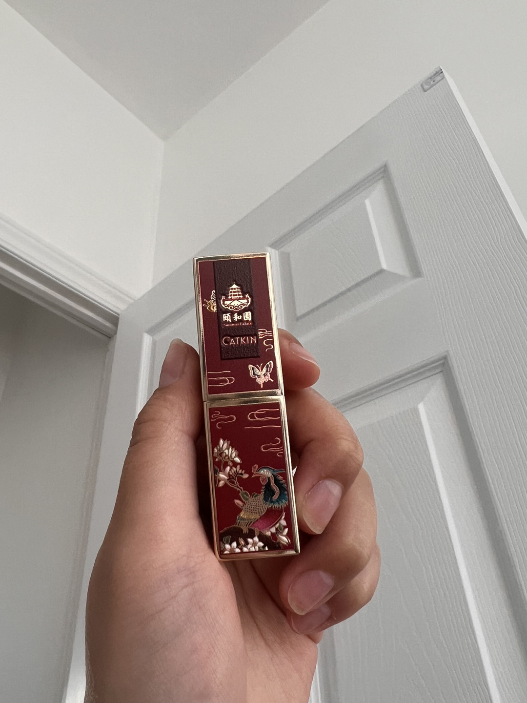 Carved lipstick thumbnail