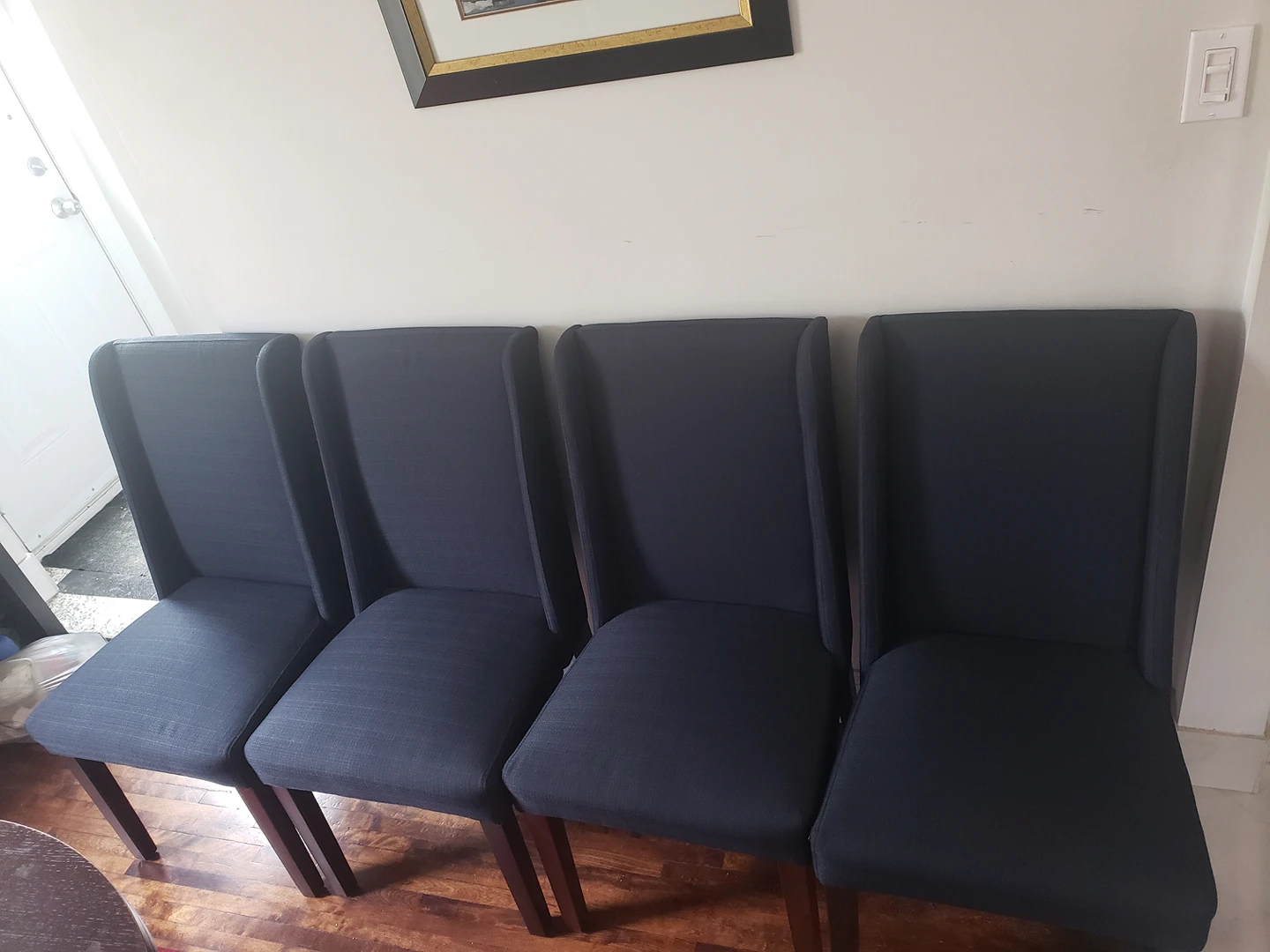 4 dining chairs - photo 2