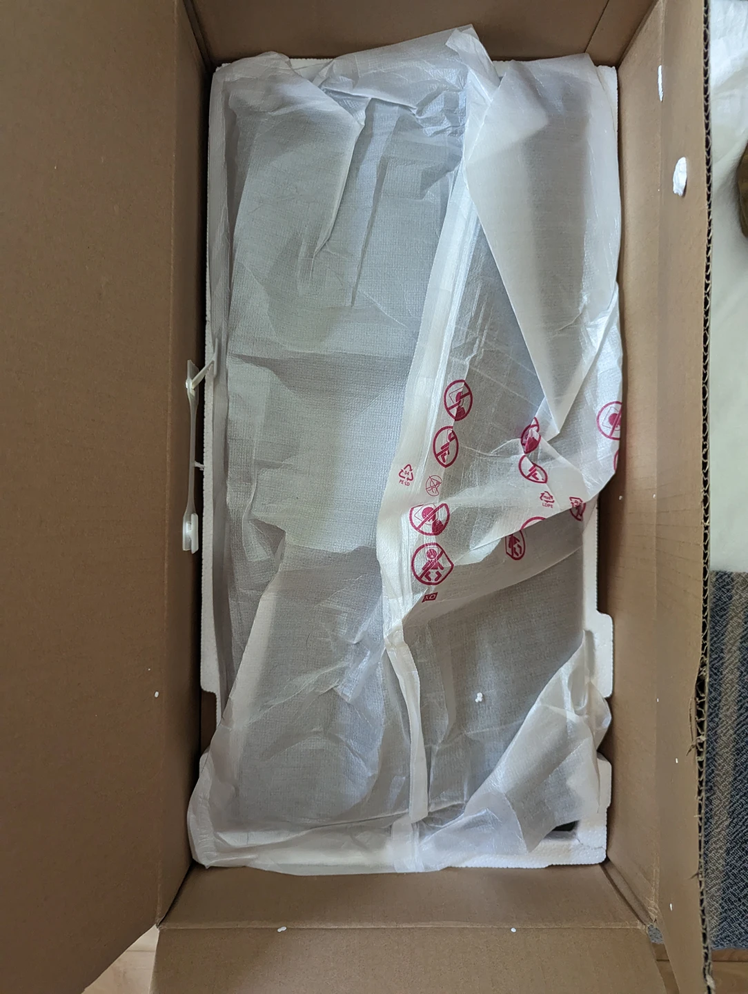 LG 25 inch Ultrawide monitor - photo 5