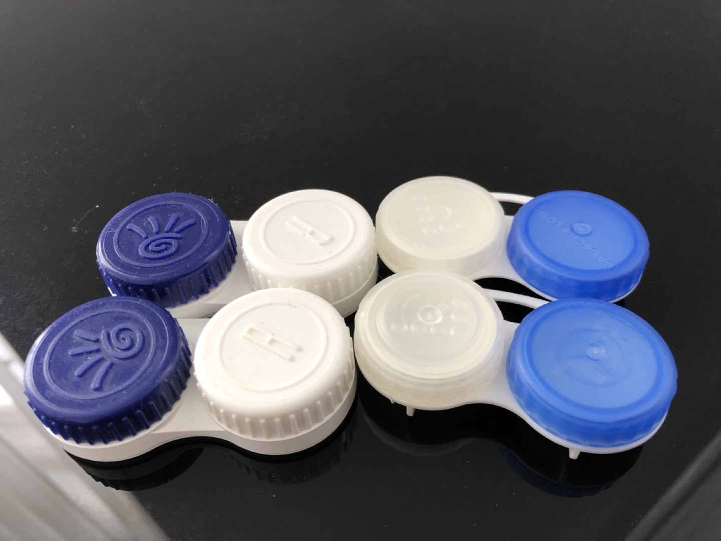 Contact lens cases #freecycle - photo 2