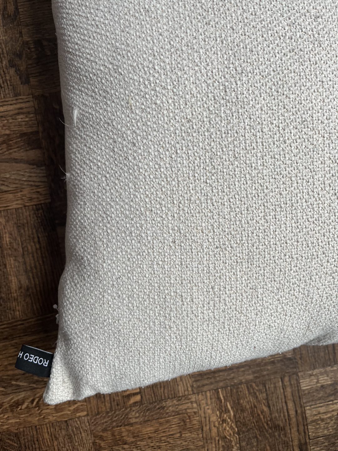 Feather pillow image indicator(2)