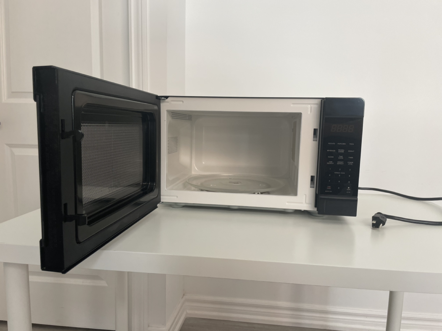 Microwave - photo 2
