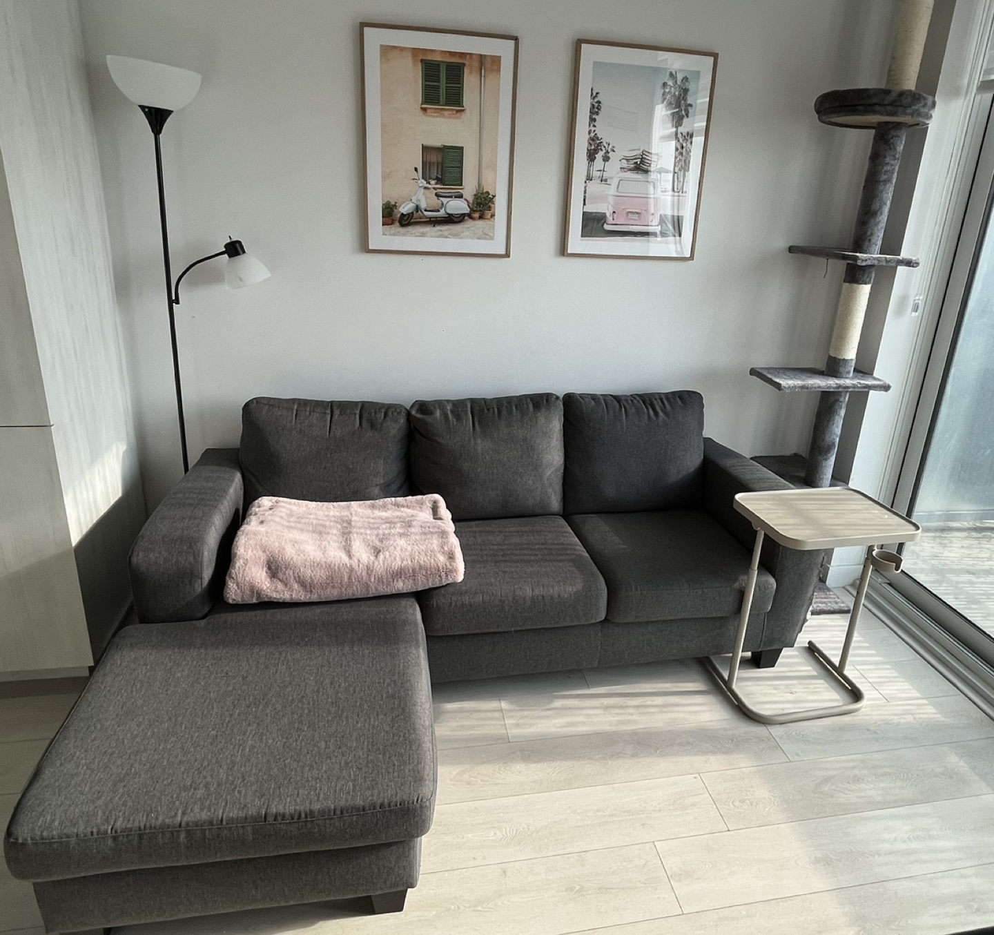 Sectional couch/sofa - photo 2