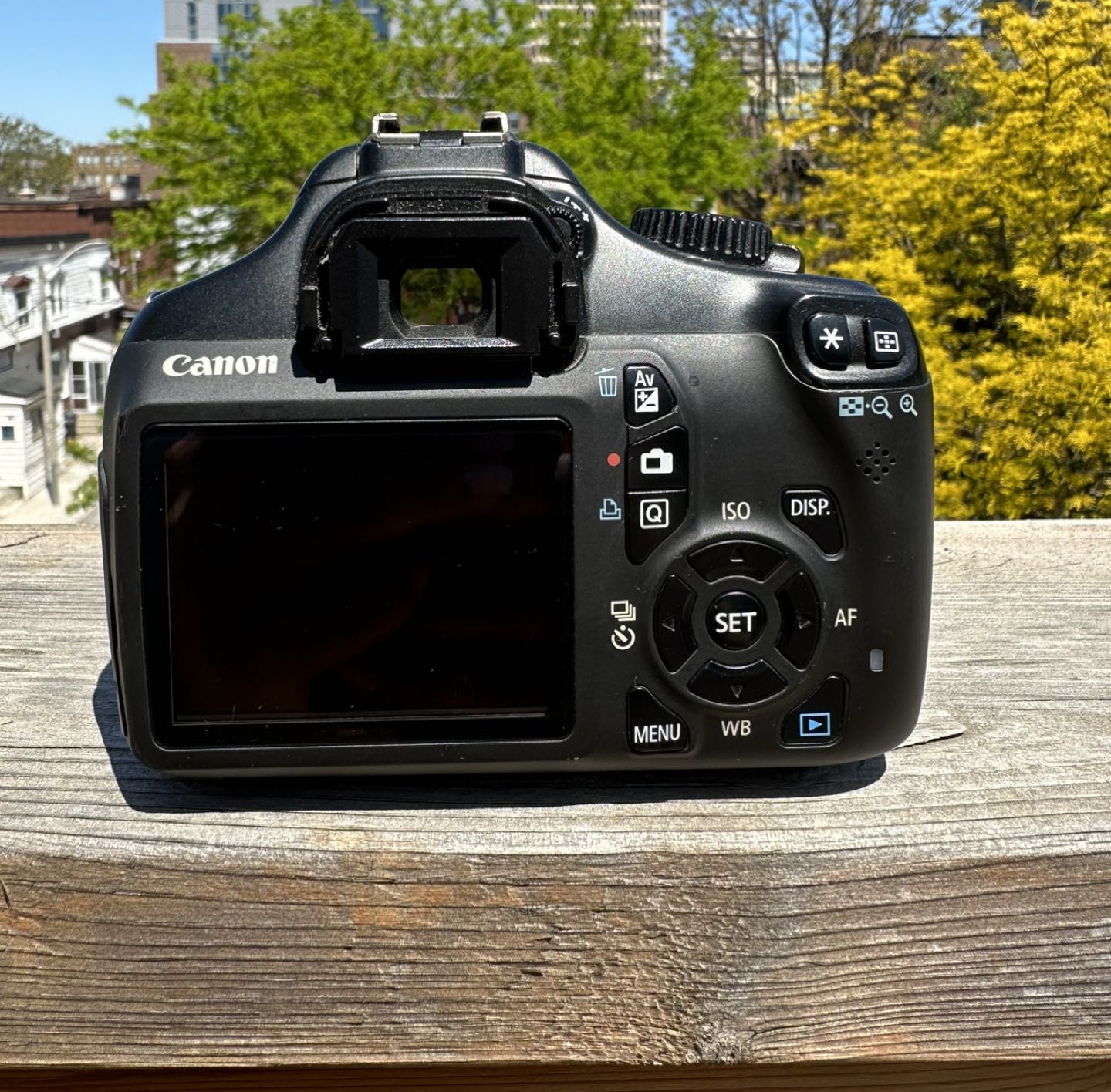 Canon T3 Camera - photo 3