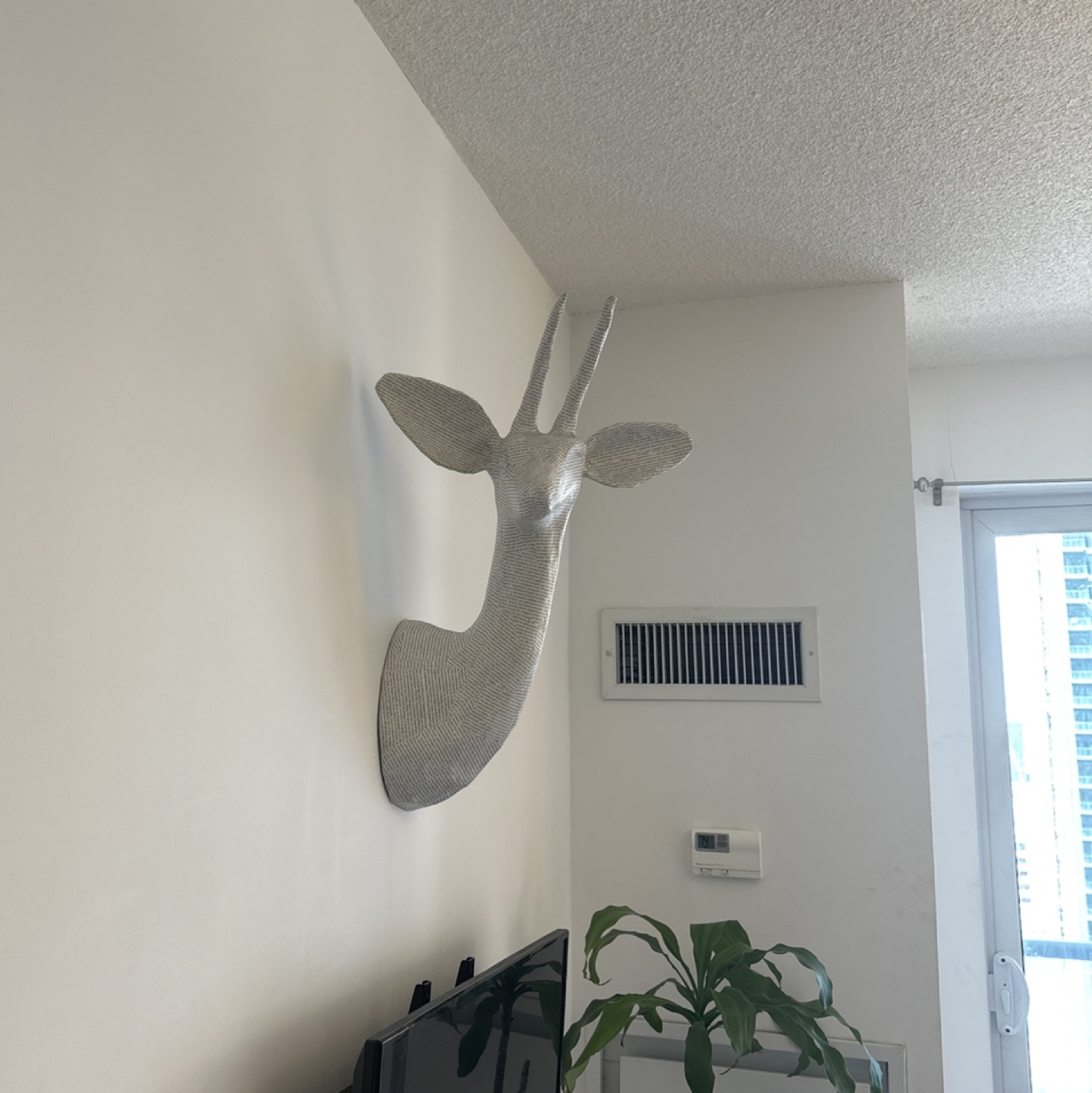 Deer head decor and lightweight
