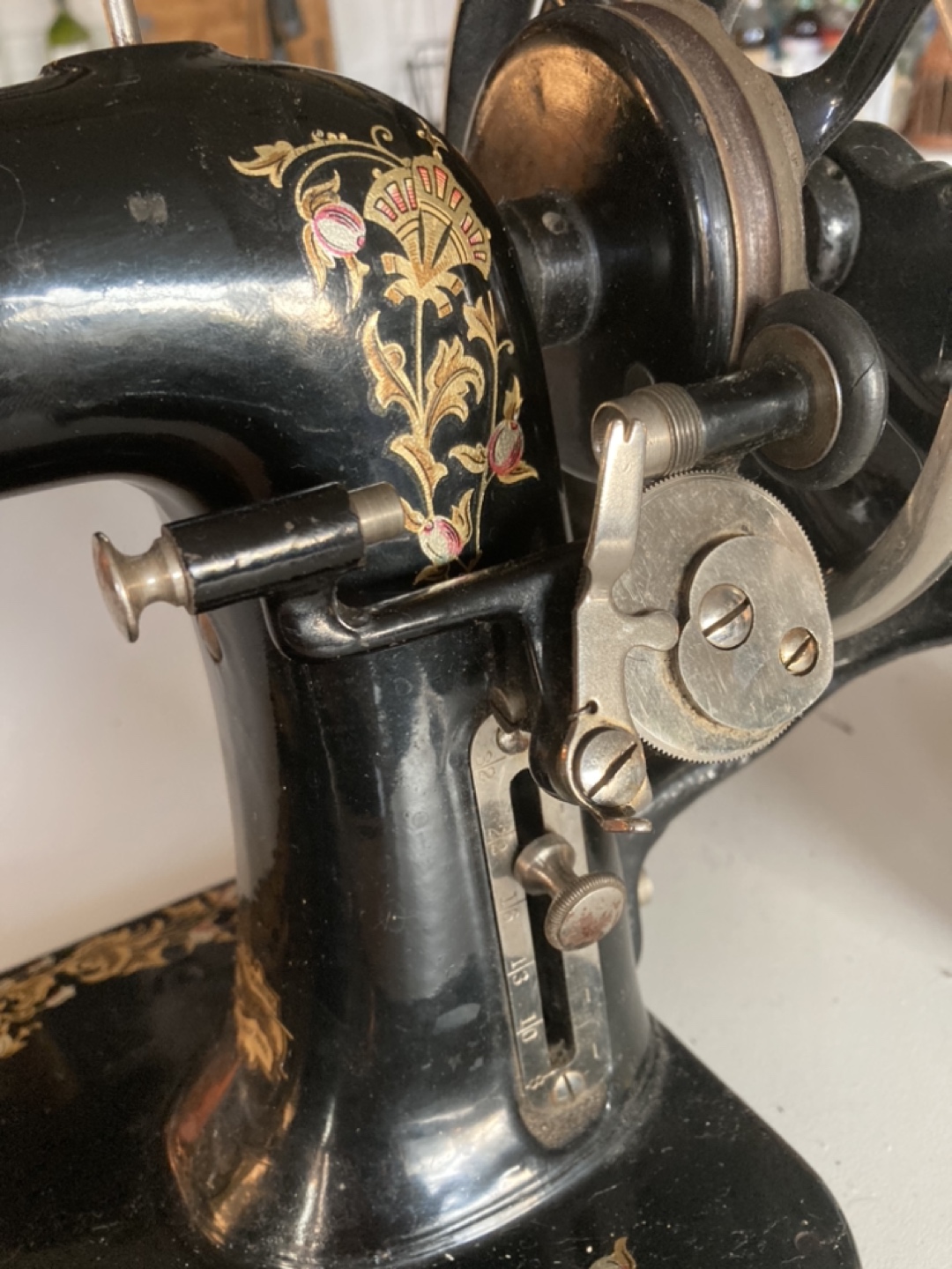 Vintage RUBY sewing machine - photo 2