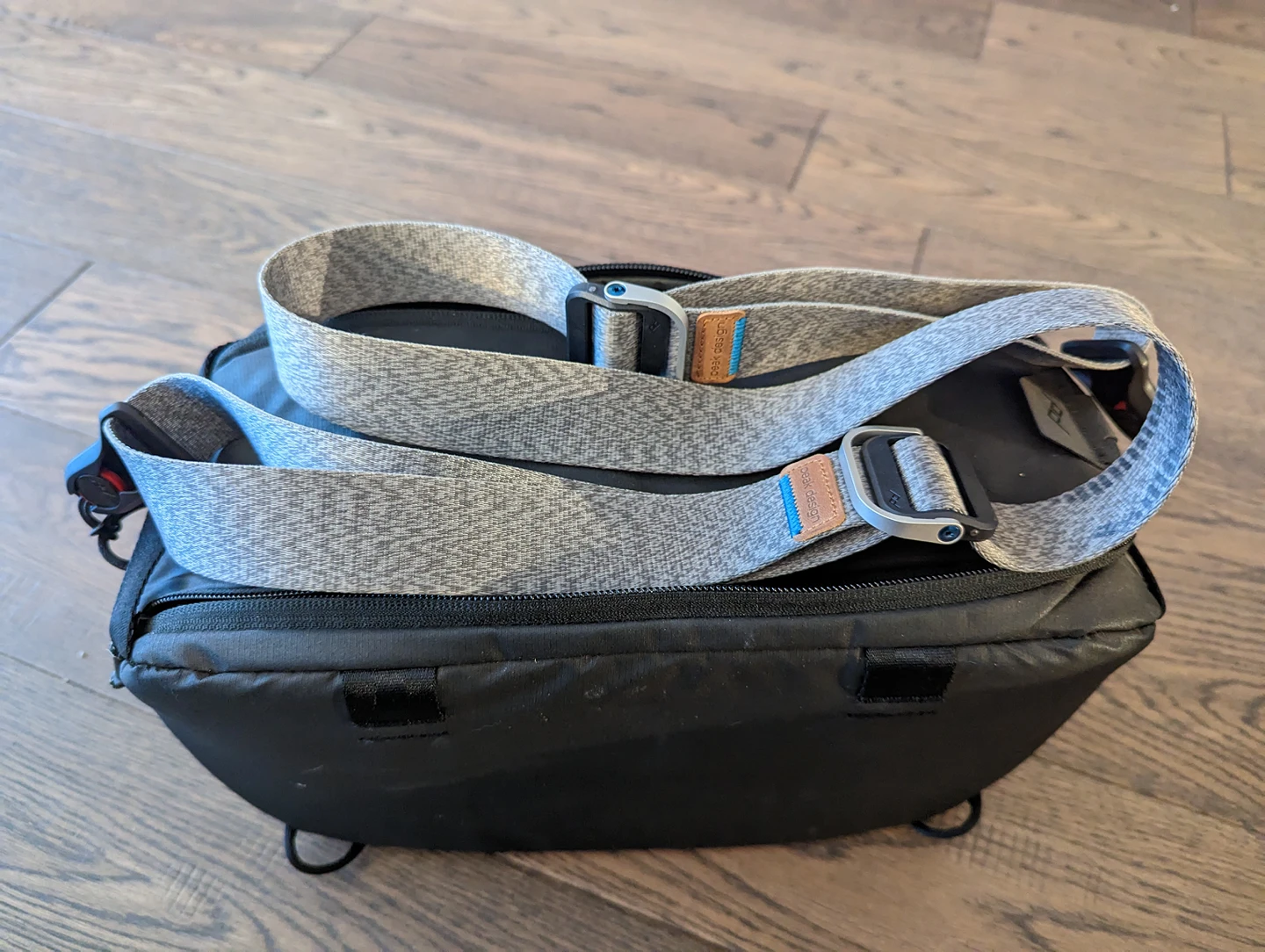 Peak Design Small Camera Cube & Slide Lite Camera Strap image indicator(6)