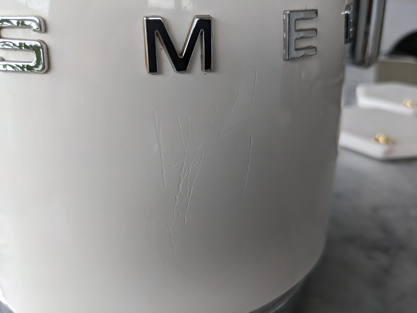SMEG 3D Retro Style Kettle - photo 4
