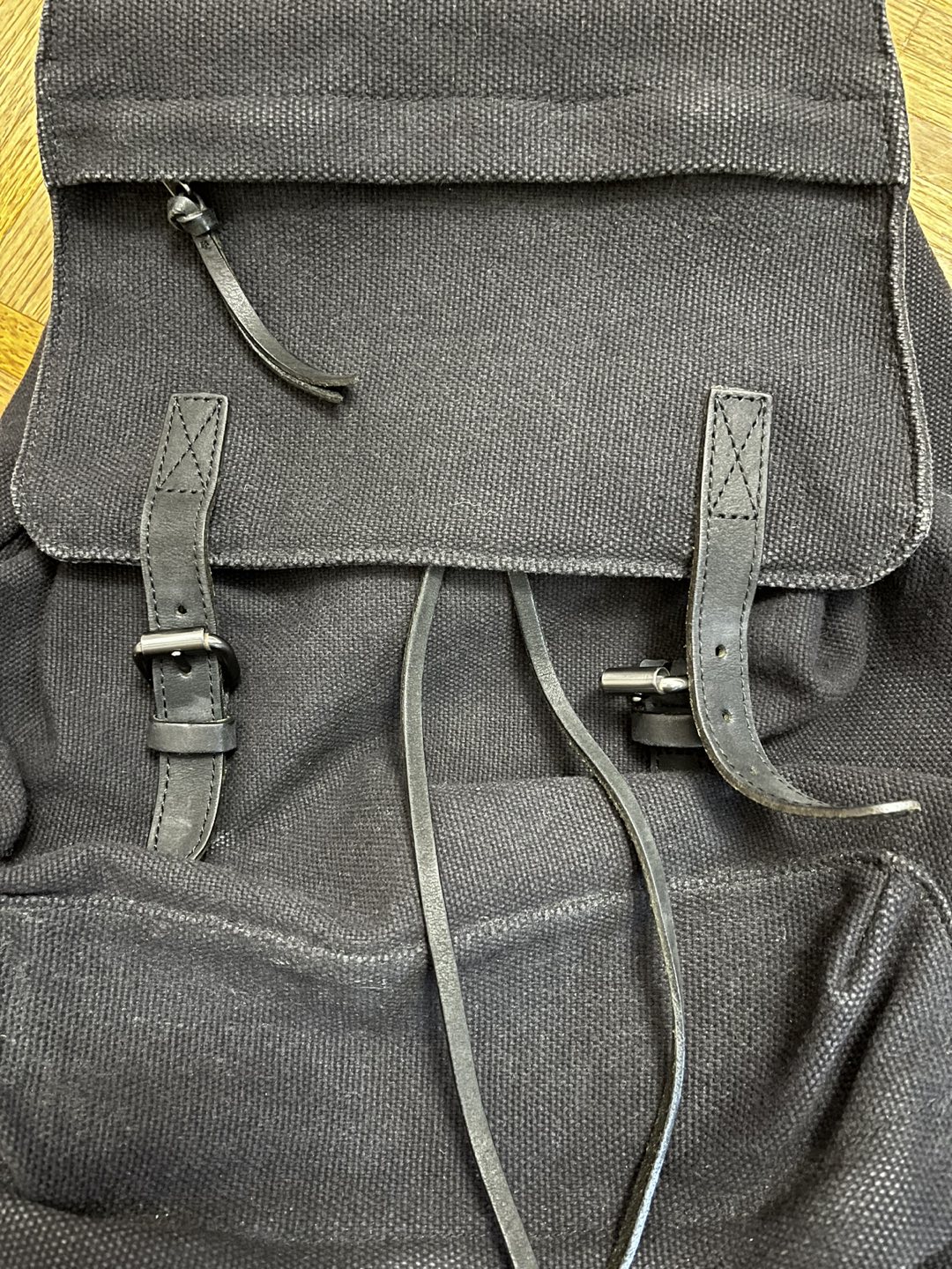 Club Monaco billy backpack image indicator(2)