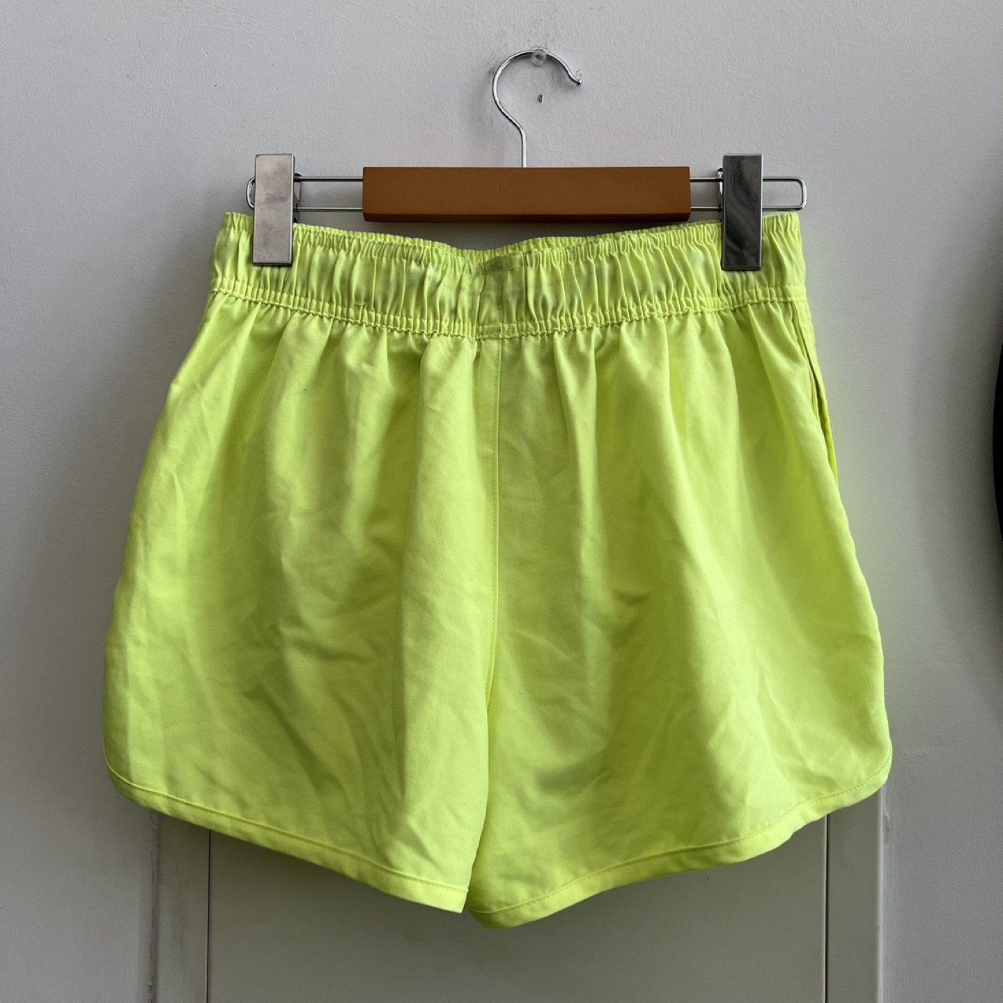NEON YELLOW SWIM TRUNKS image indicator(2)