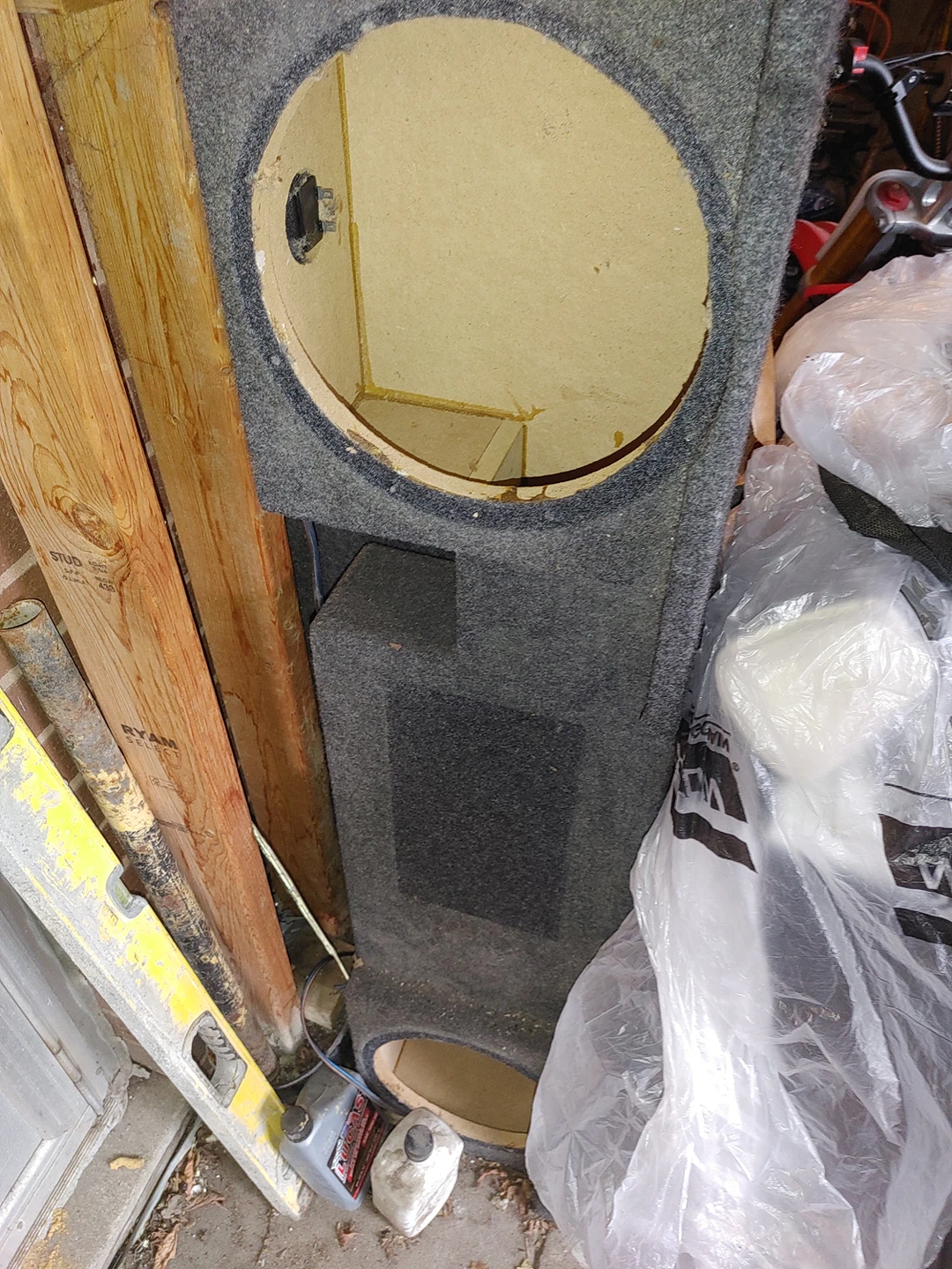10 in speaker box for pickup trucks thumbnail