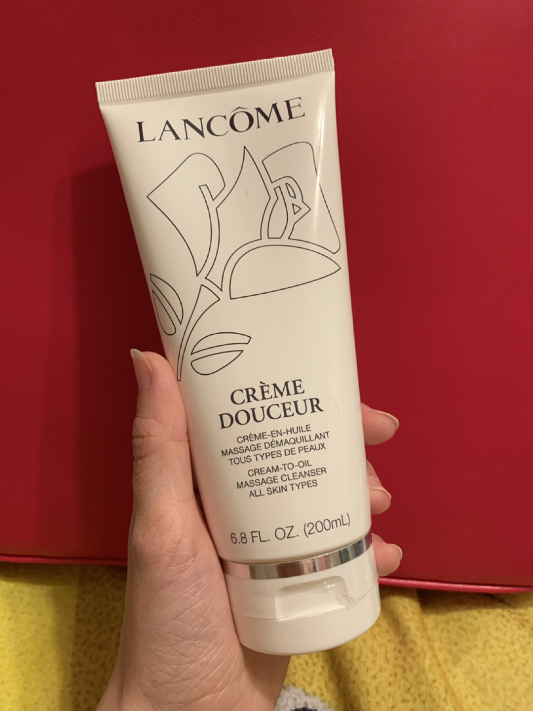 Lancôme cleanser thumbnail