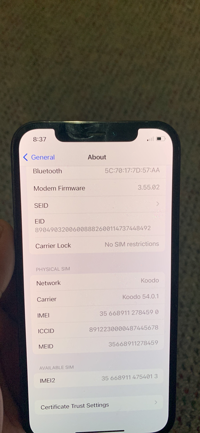 iPhone 12 Pro mint condition - photo 3