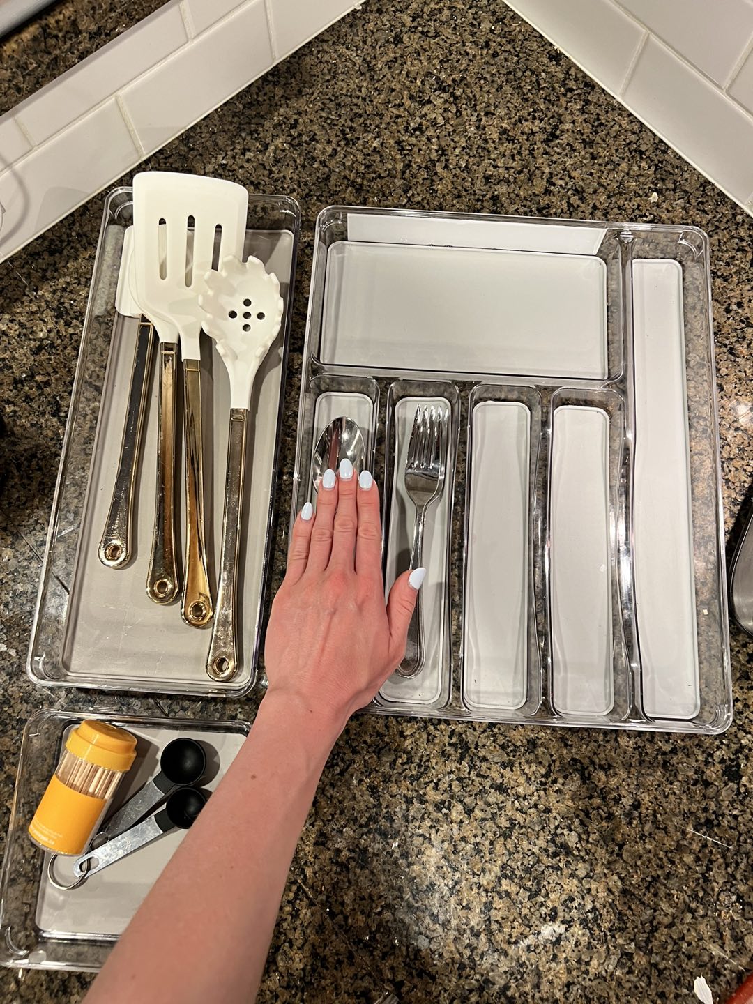 2x Storage Organizers & 1x Cutlery Tray - photo 2
