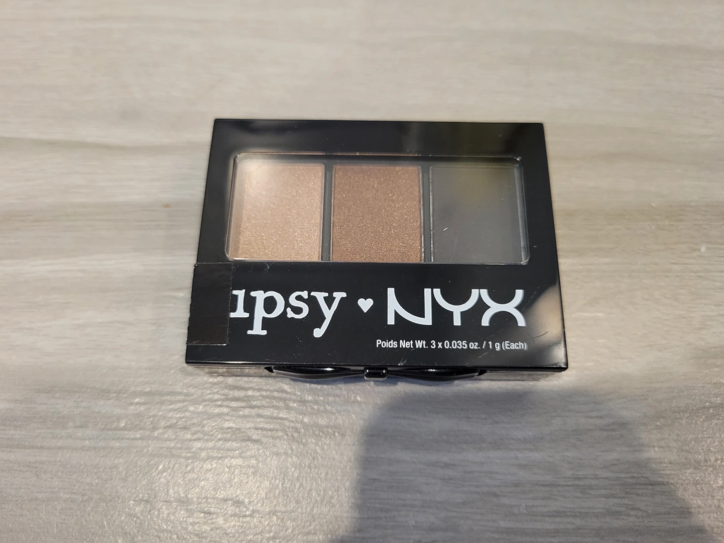 Ipsy NYX IPSYNYX01 3 Colour Shadow Palette 3 x 0.035 oz 1g each
