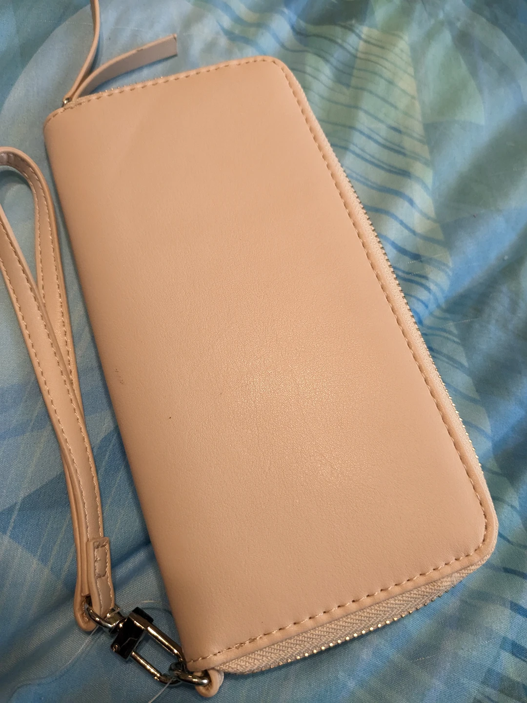 Joe Fresh Pale Pink Wristlet - photo 3