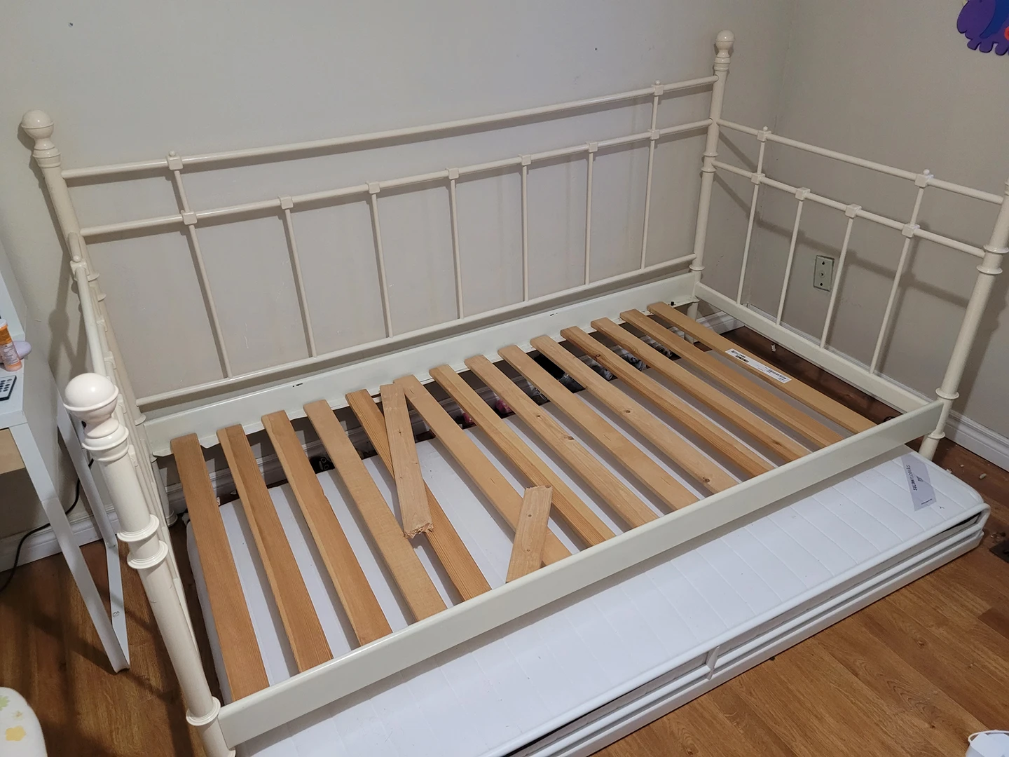 daybed and roller bed and mattress