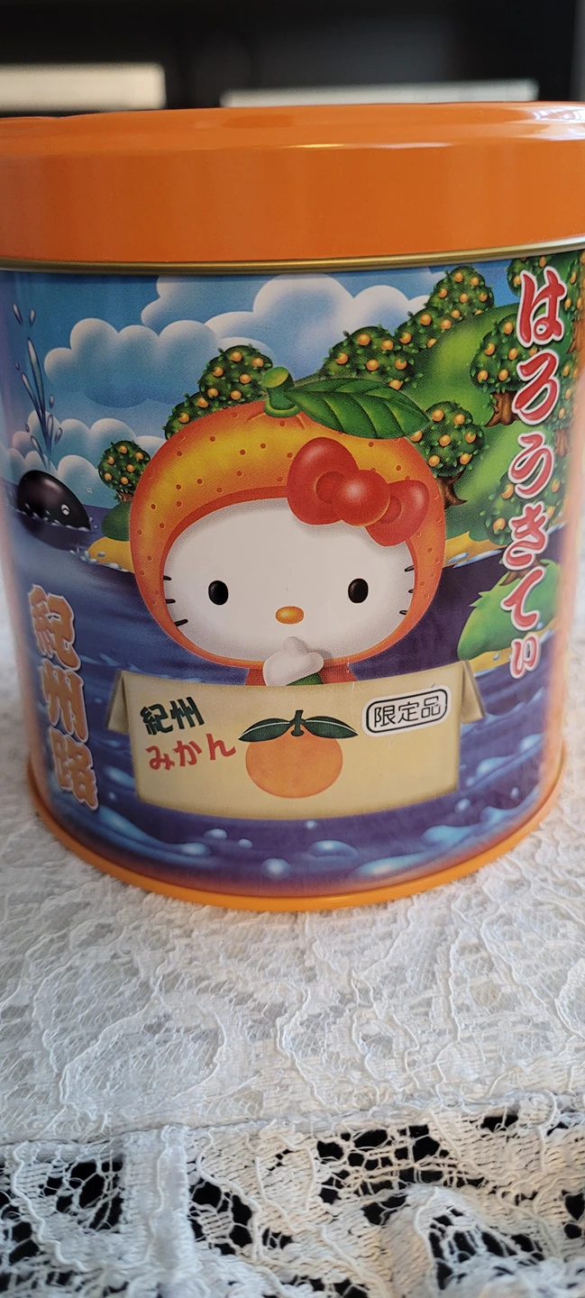Made in Japan Sanrio Hello Kitty Candy Tin image indicator(2)