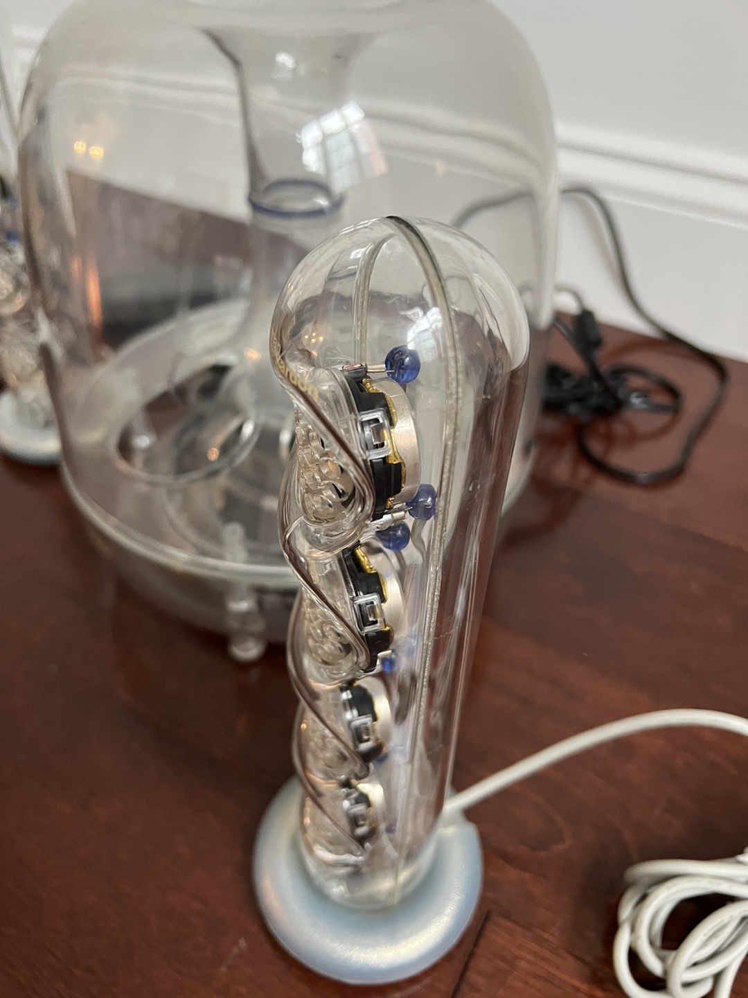 Harmon Kardon soundsticks subwoofer speaker - photo 2