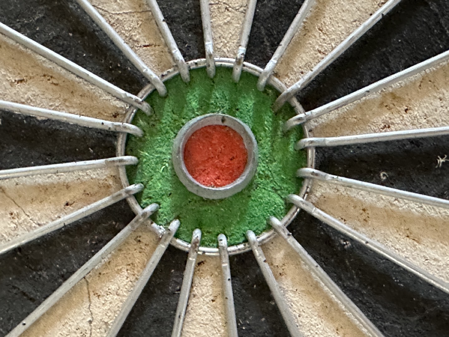 Tournament bristle dart board - photo 4