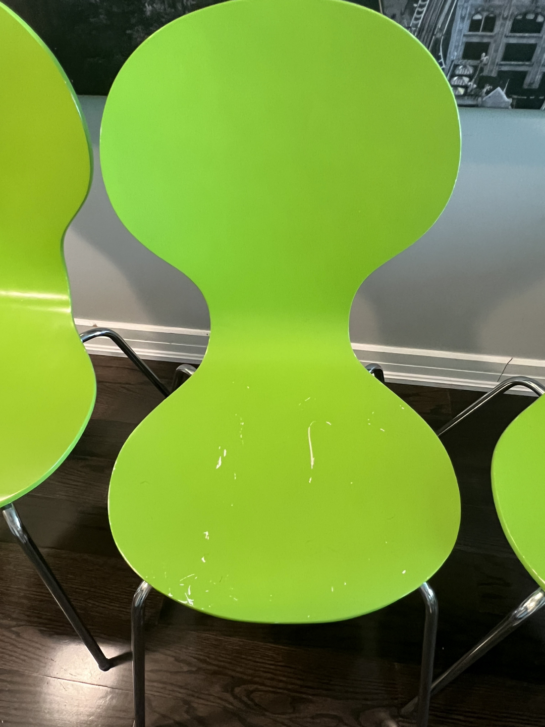 Set of 4 Dining Chairs image indicator(3)