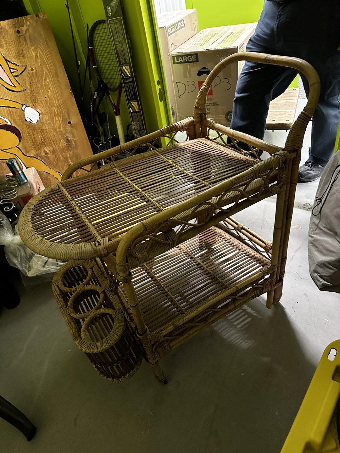 Vintage Wicker Chaise & Bar cart image indicator(3)