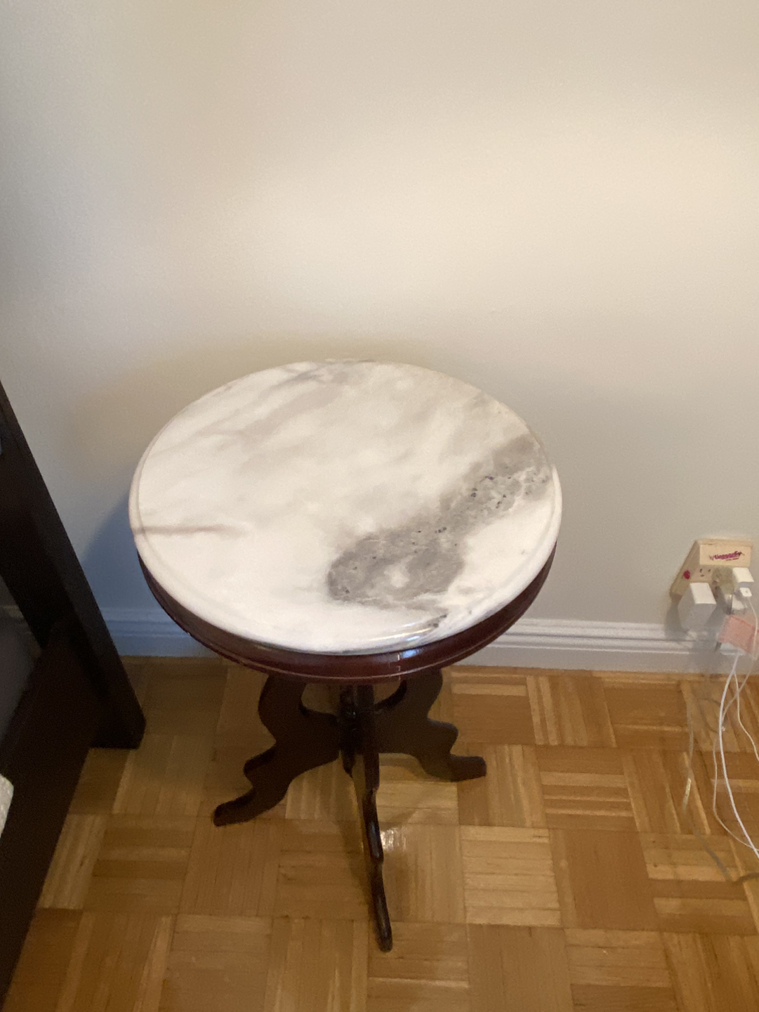 Small Marble Nightstand - photo 3