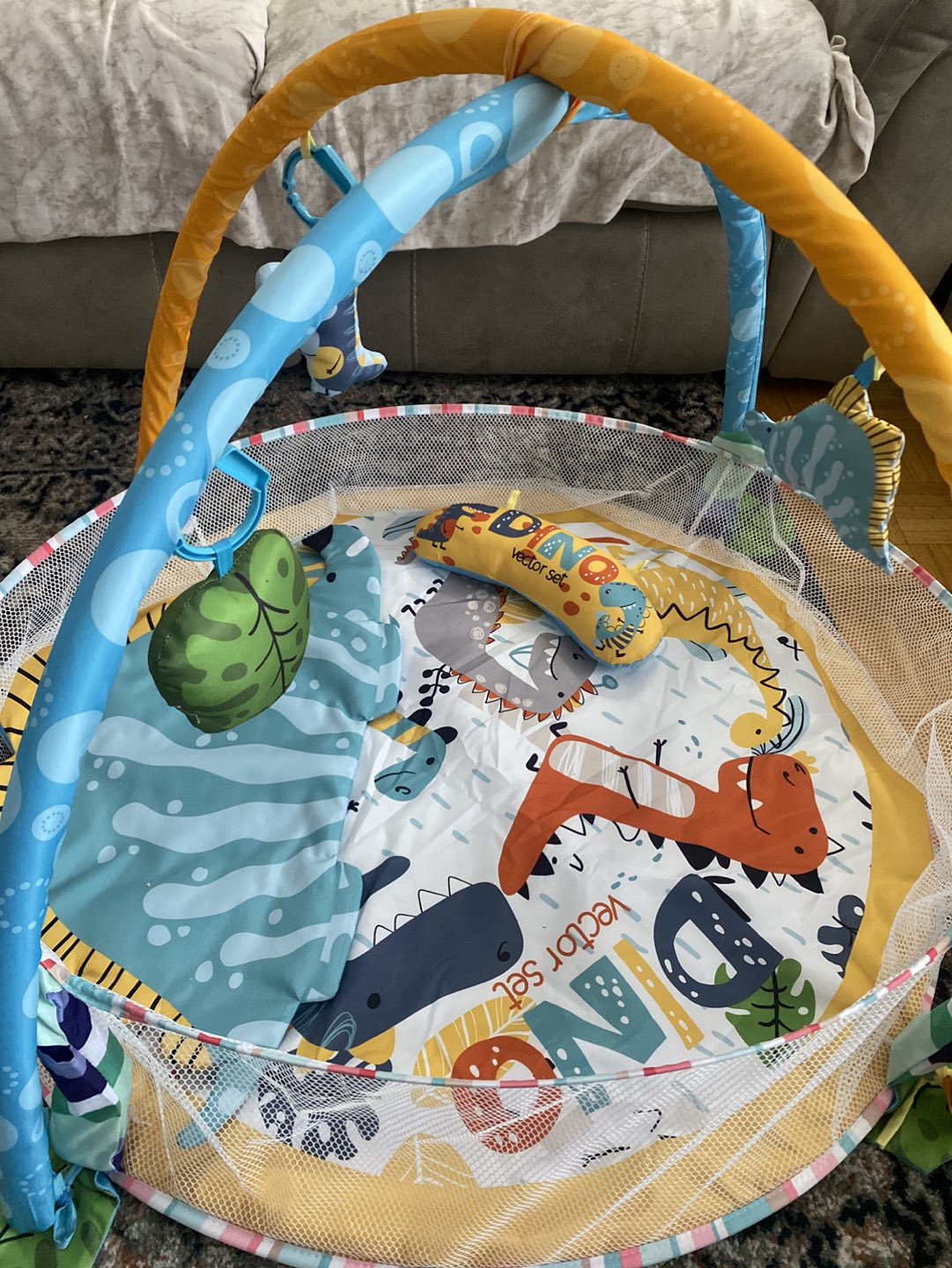 Dino tummy time mat