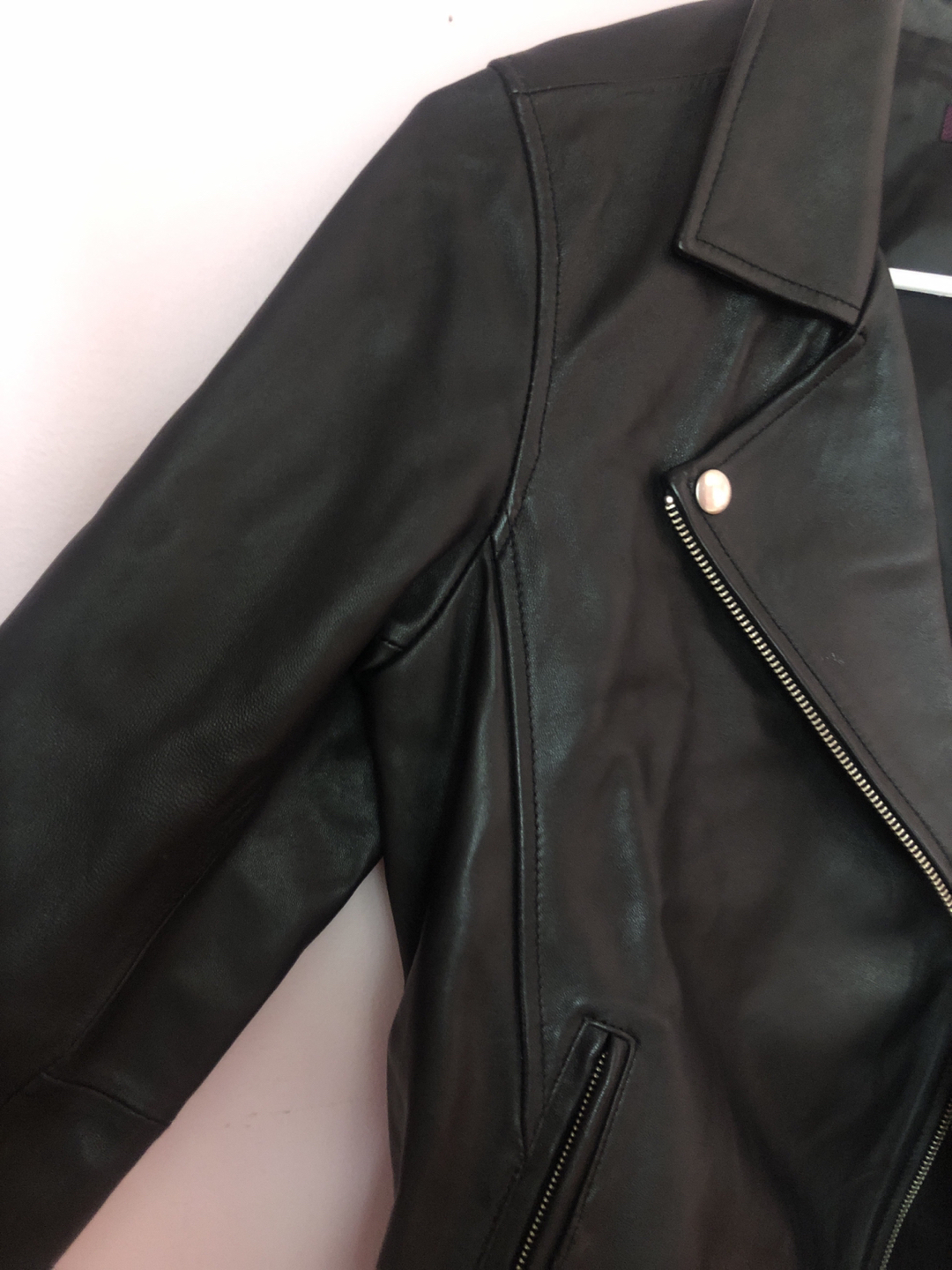 Black leather jacket - photo 3