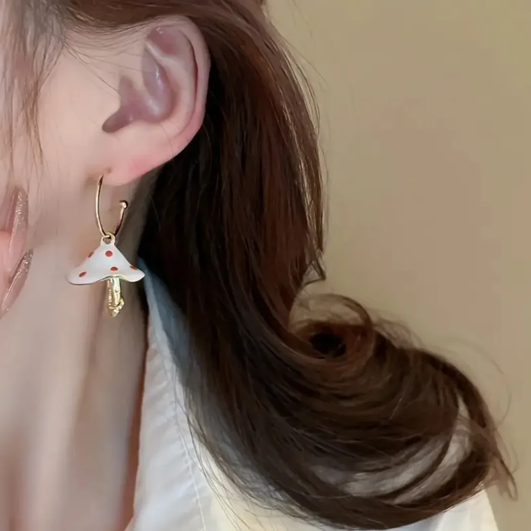 earrings thumbnail