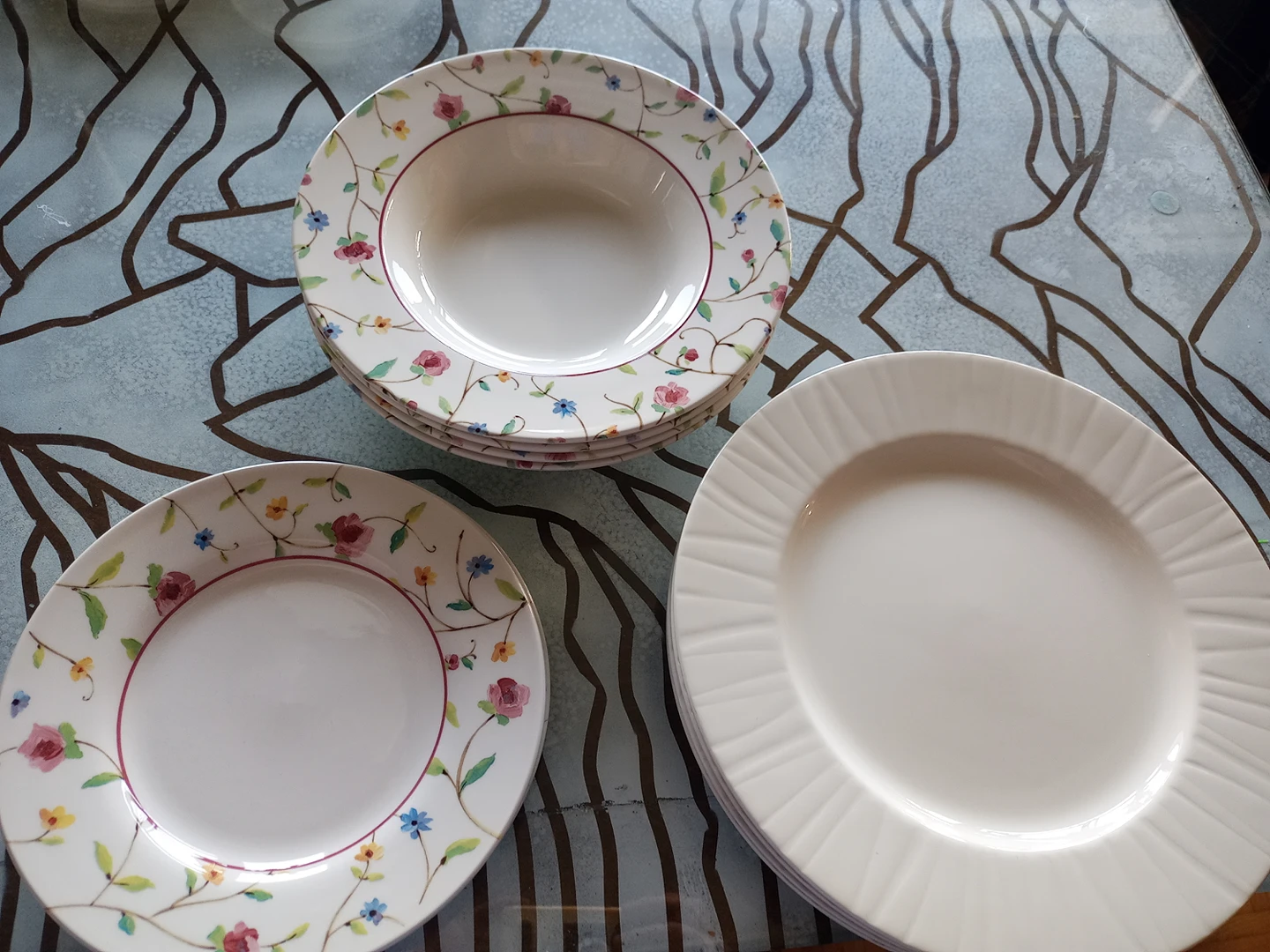 Dinning Plates - photo 2
