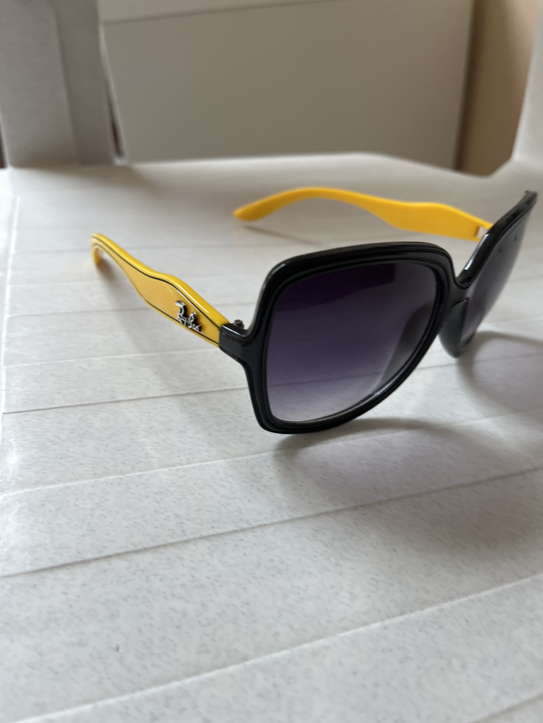 Never used sunglasses thumbnail