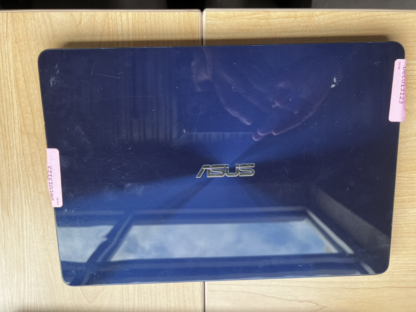 Asus ZenBook UX430UA - photo 2