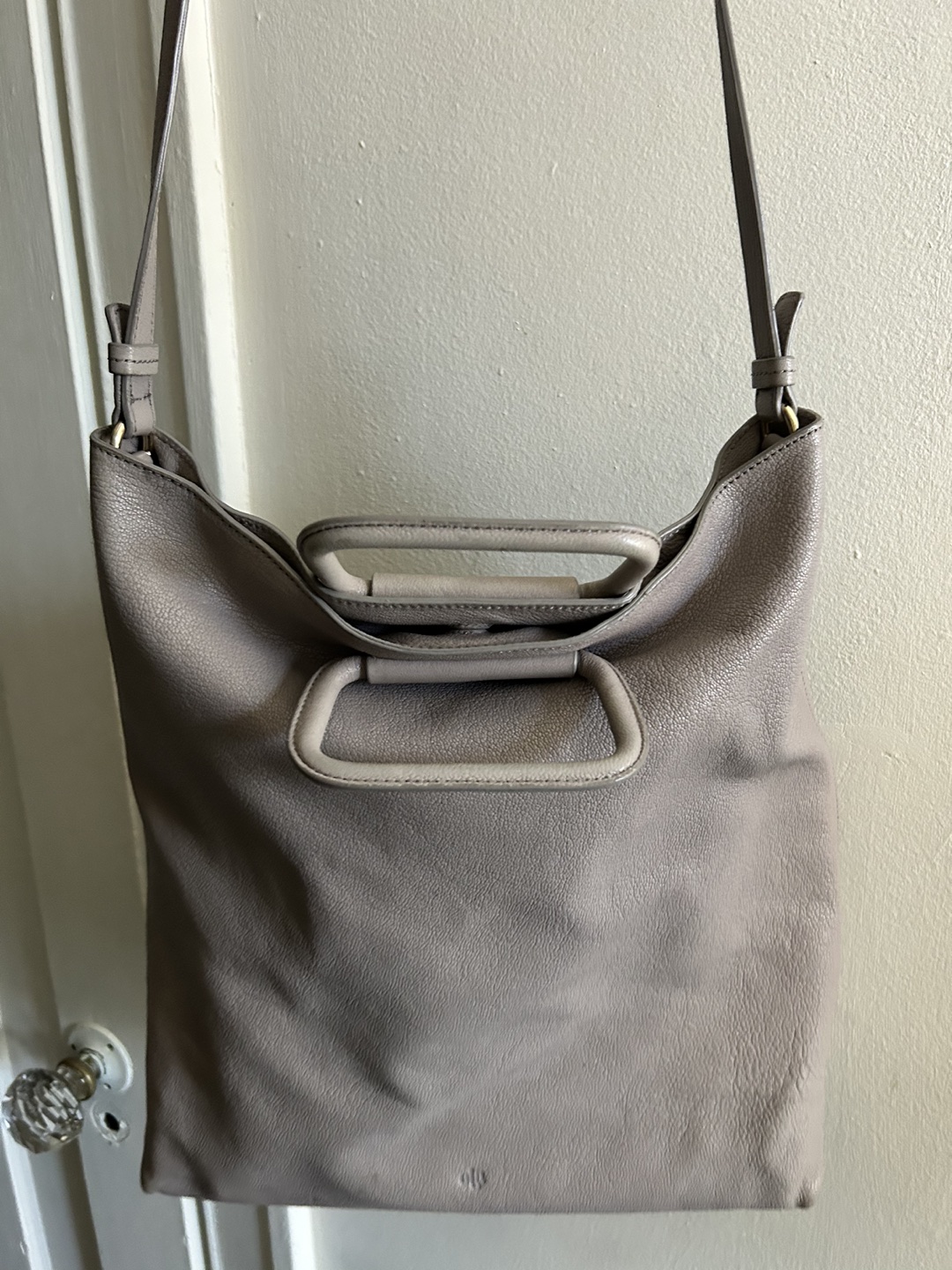 Ela tote/messenger bag light grey leather - photo 3