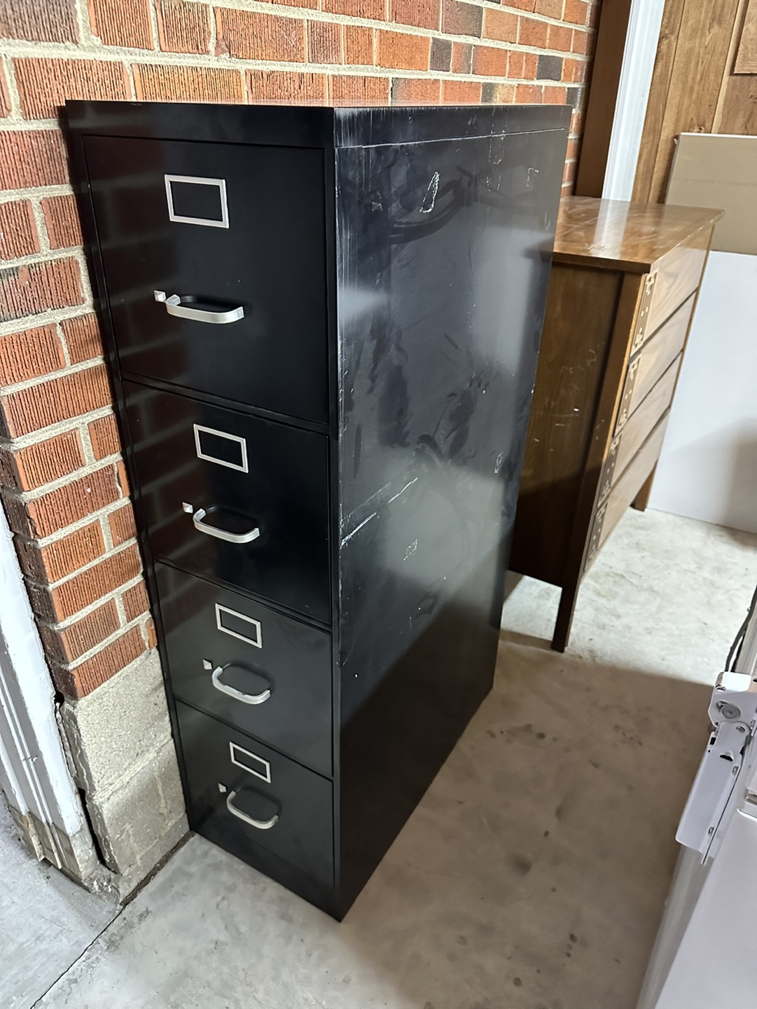 File Cabinet - photo 2