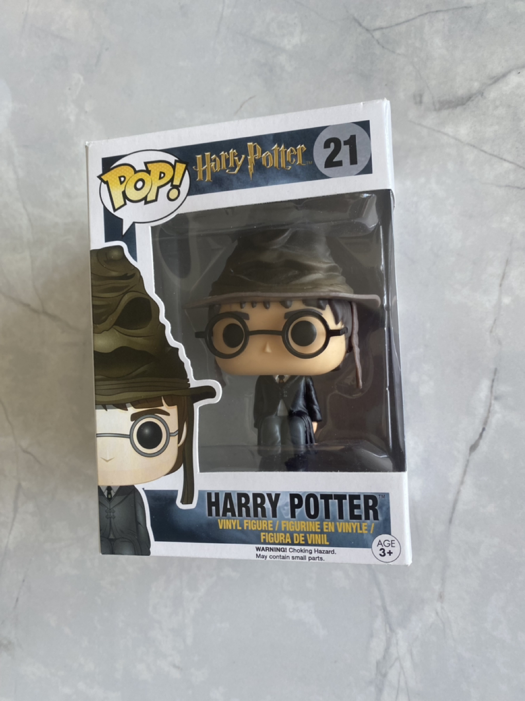 Harry Potter (W/ SORTING HAT) Funko Pop Vinyl Figure thumbnail