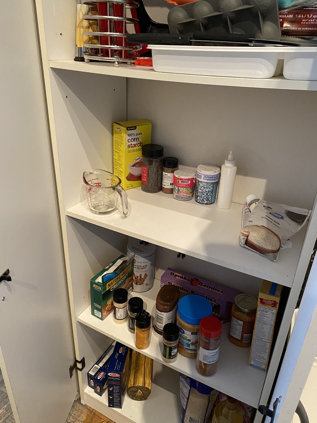 white cabinets - photo 2