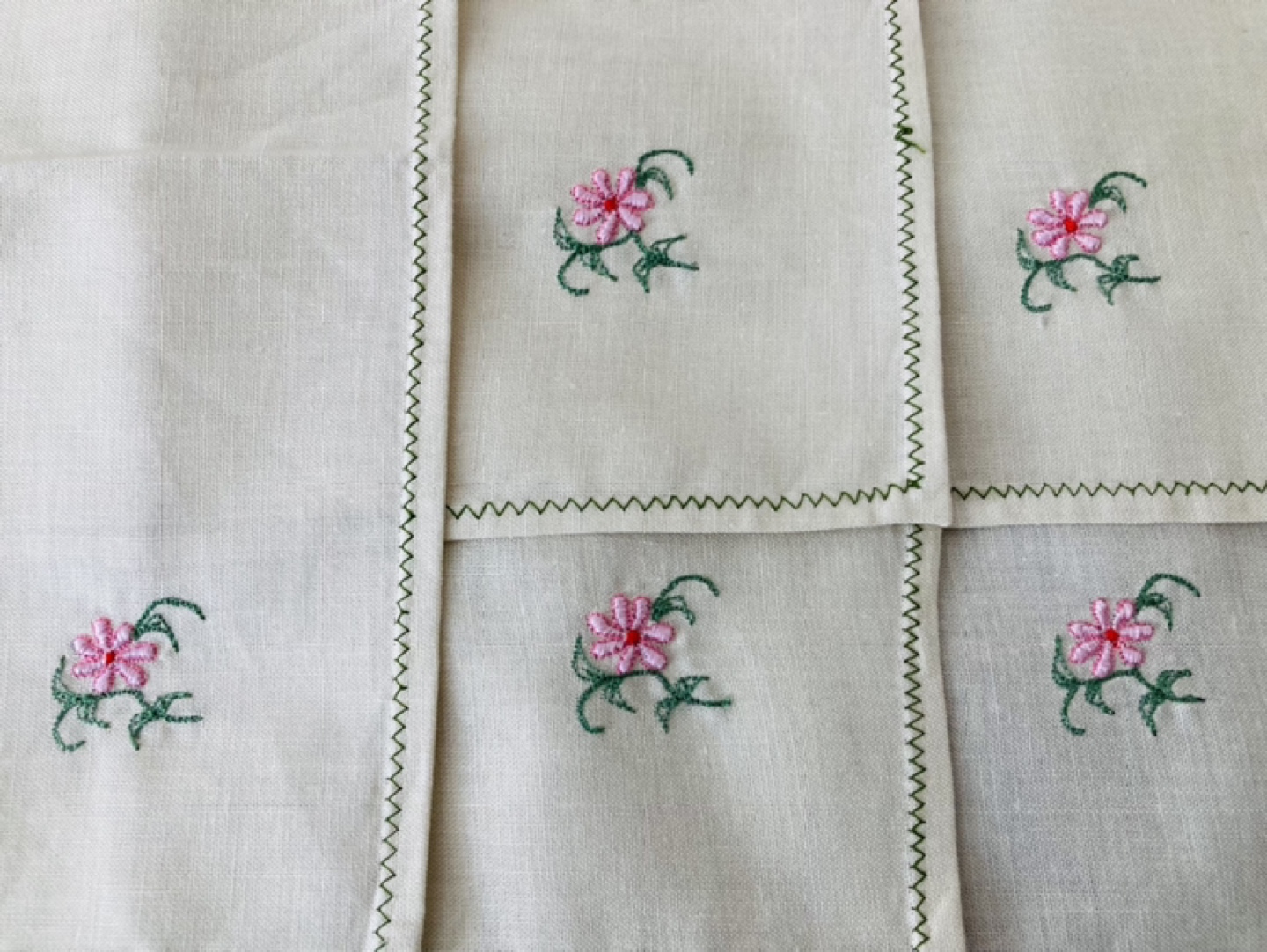 Vintage Italian hand sewn napkins thumbnail