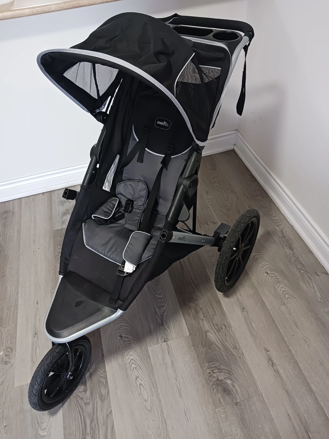joggers / stroller