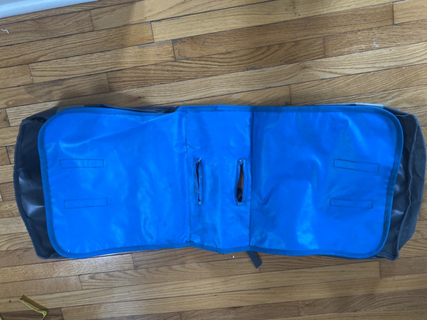 Bike Pannier (Waterproof) thumbnail